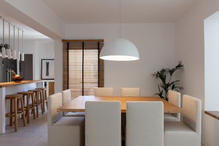  dining table